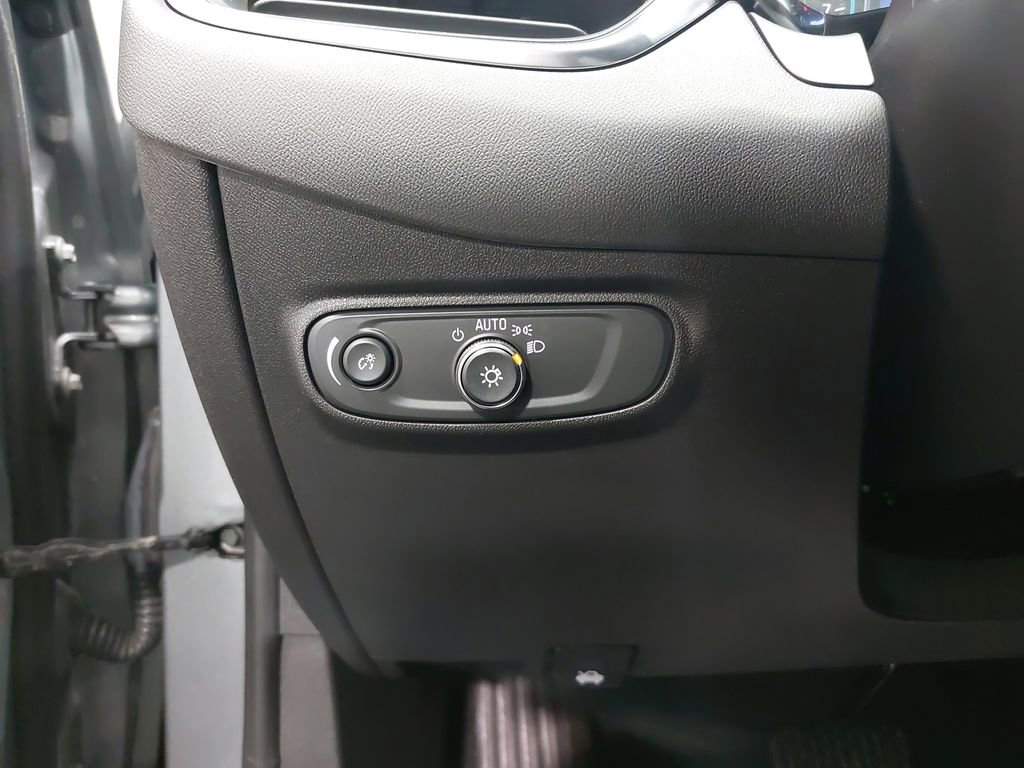 Used 2024 Chevrolet Equinox LT image 26