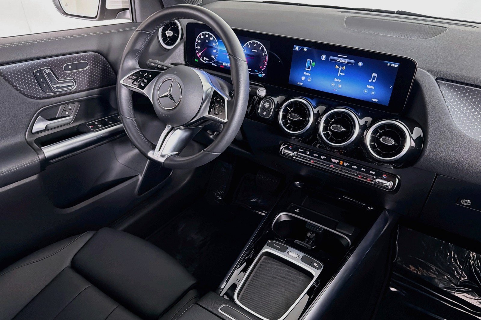 Certified 2026 Mercedes-Benz GLA 250 image 17