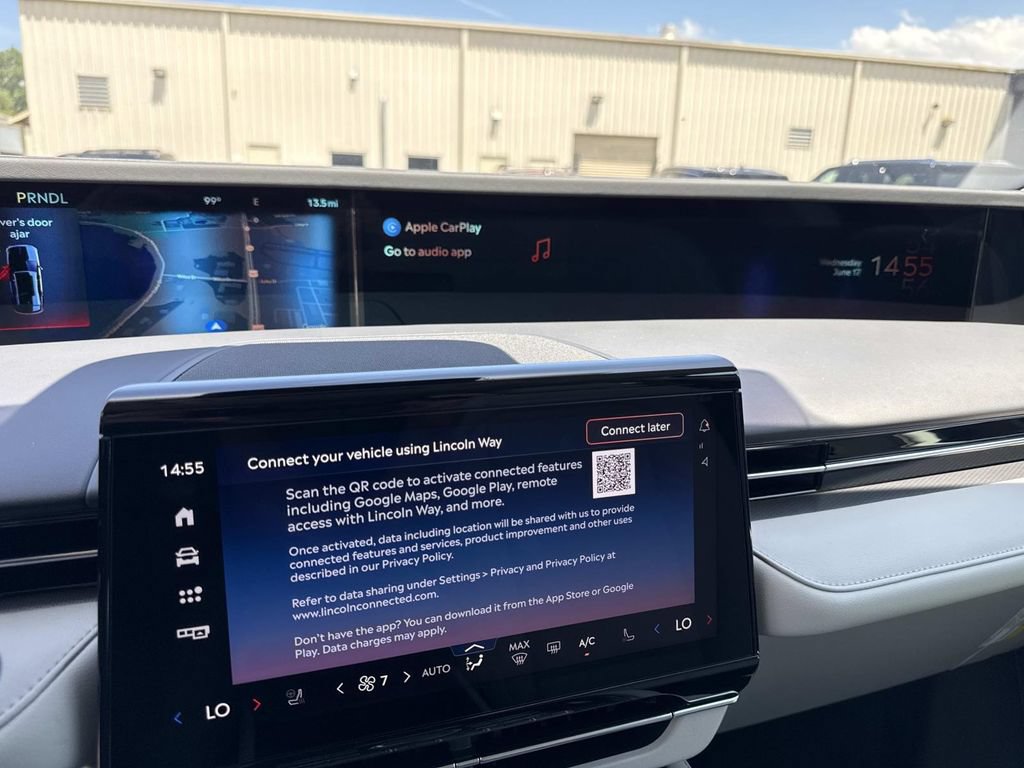 New 2026 Lincoln Nautilus Premier w/ Equipment Group 102A AWD/4WD image 22