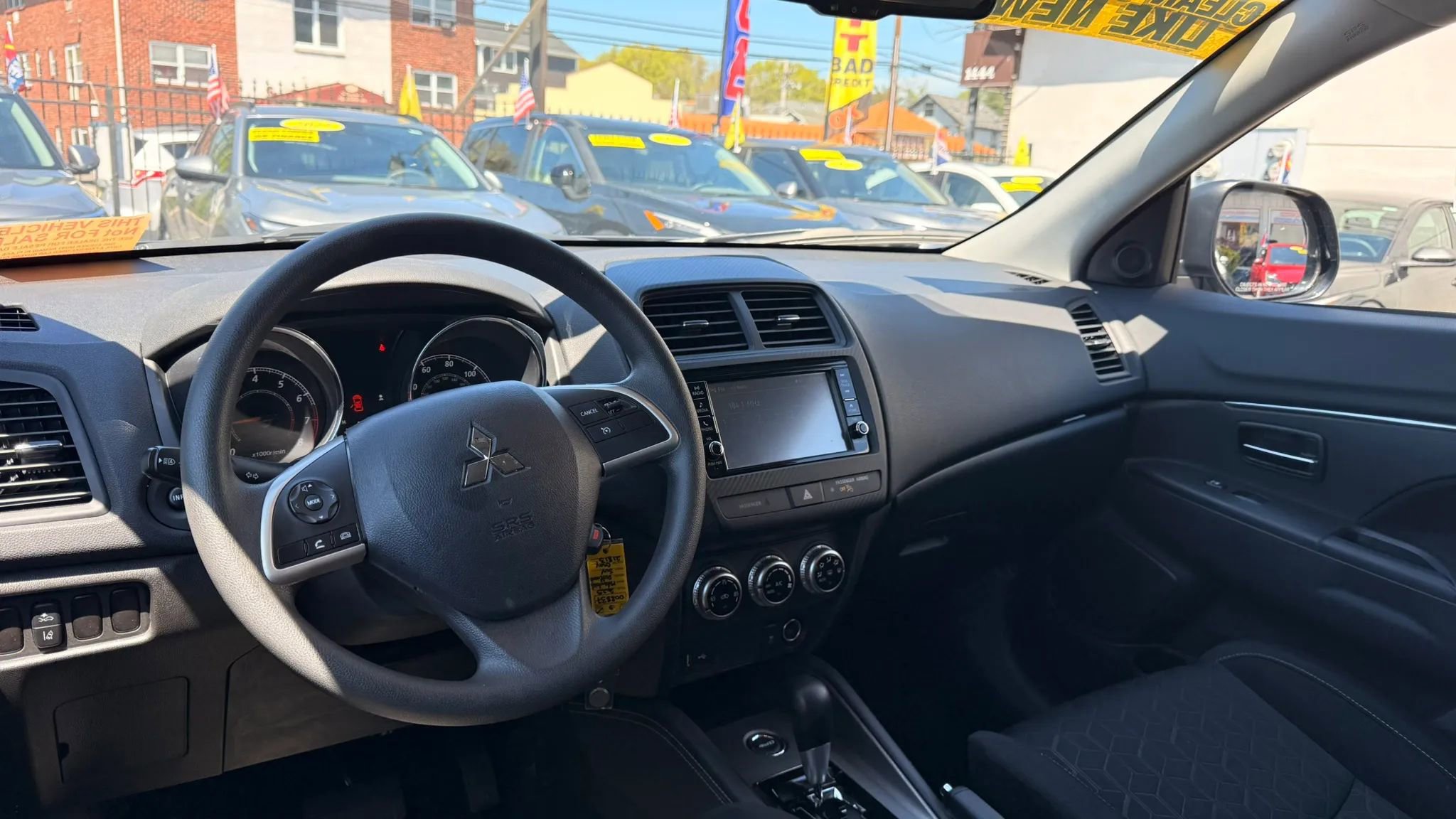 Used 2025 Mitsubishi Outlander Sport AWD image 17