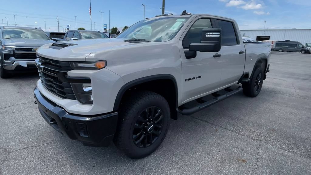 New 2026 Chevrolet Silverado 2500 Custom w/ Custom Value Package AWD/4WD image 6