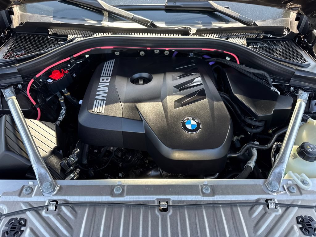 Used 2025 BMW X3 xDrive30i w/ Premium Package AWD/4WD image 8