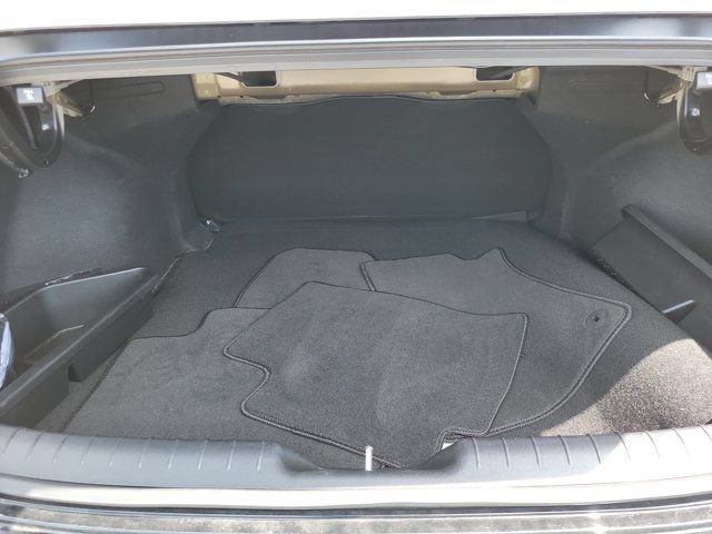Certified 2025 Hyundai Elantra SE FWD image 6