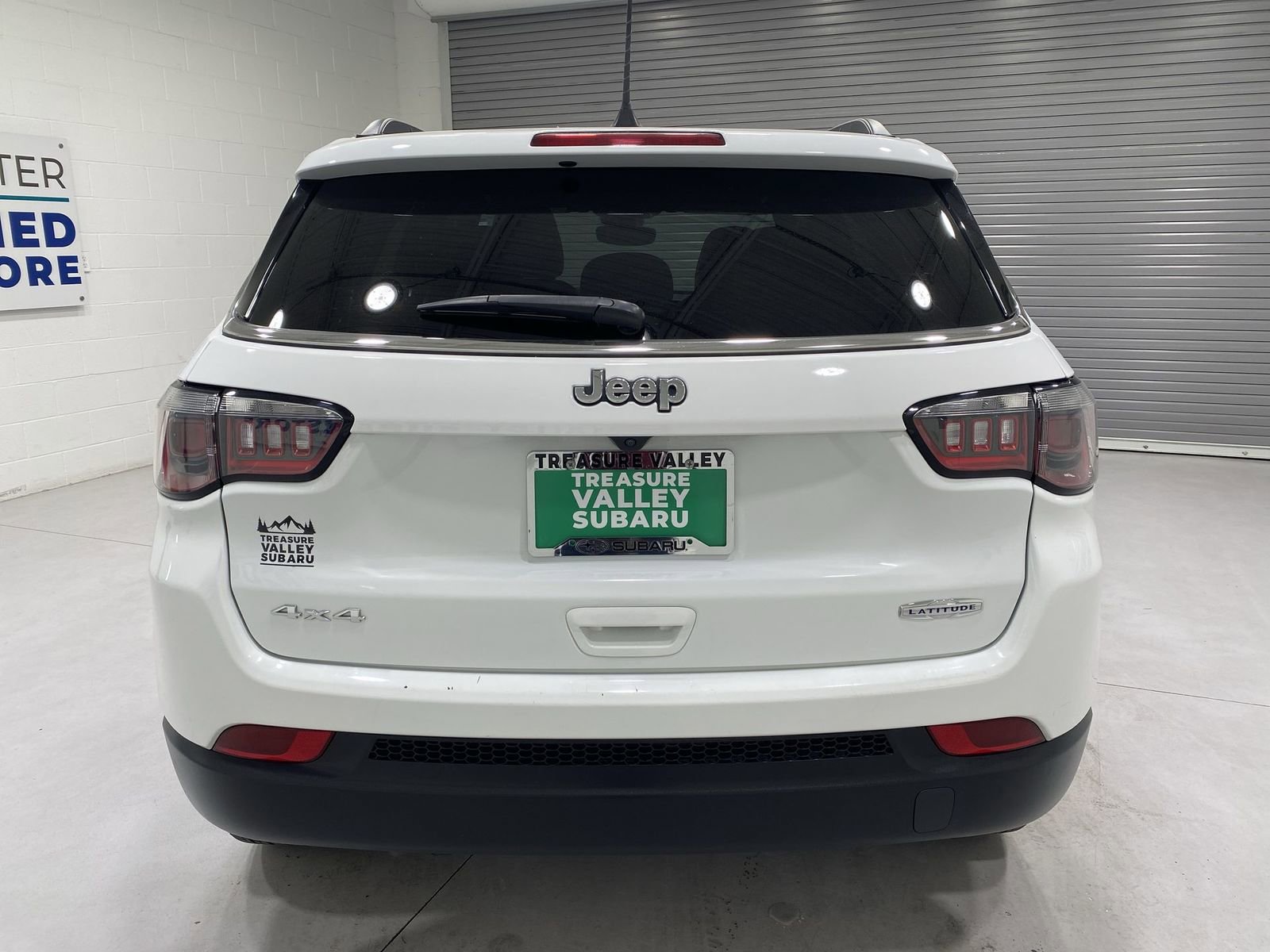 Used 2025 Jeep Compass Latitude image 7