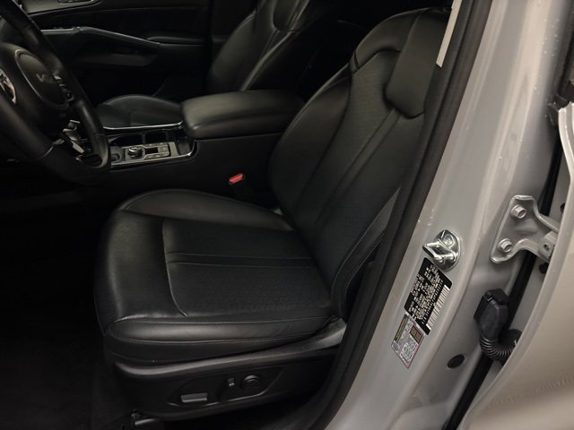 Certified 2023 Kia Sorento SX image 14
