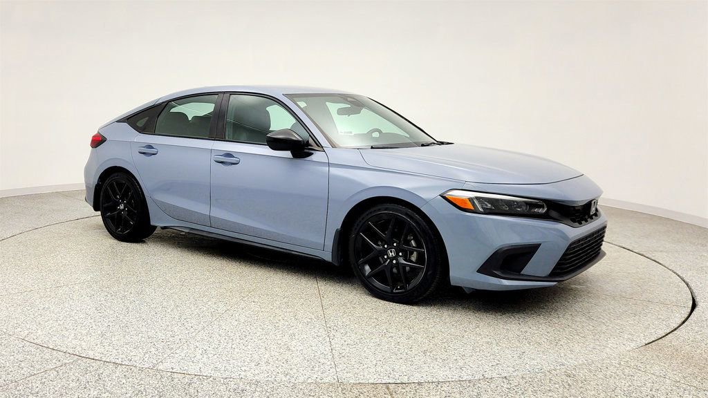 Used 2023 Honda Civic Sport image 3