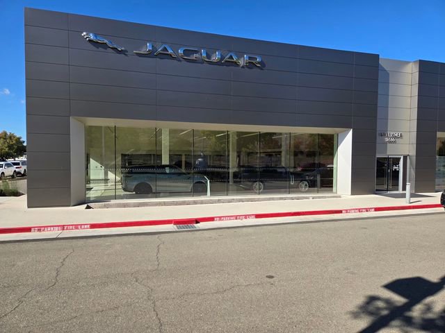 Used 2023 Land Rover Range Rover Sport SE image 29