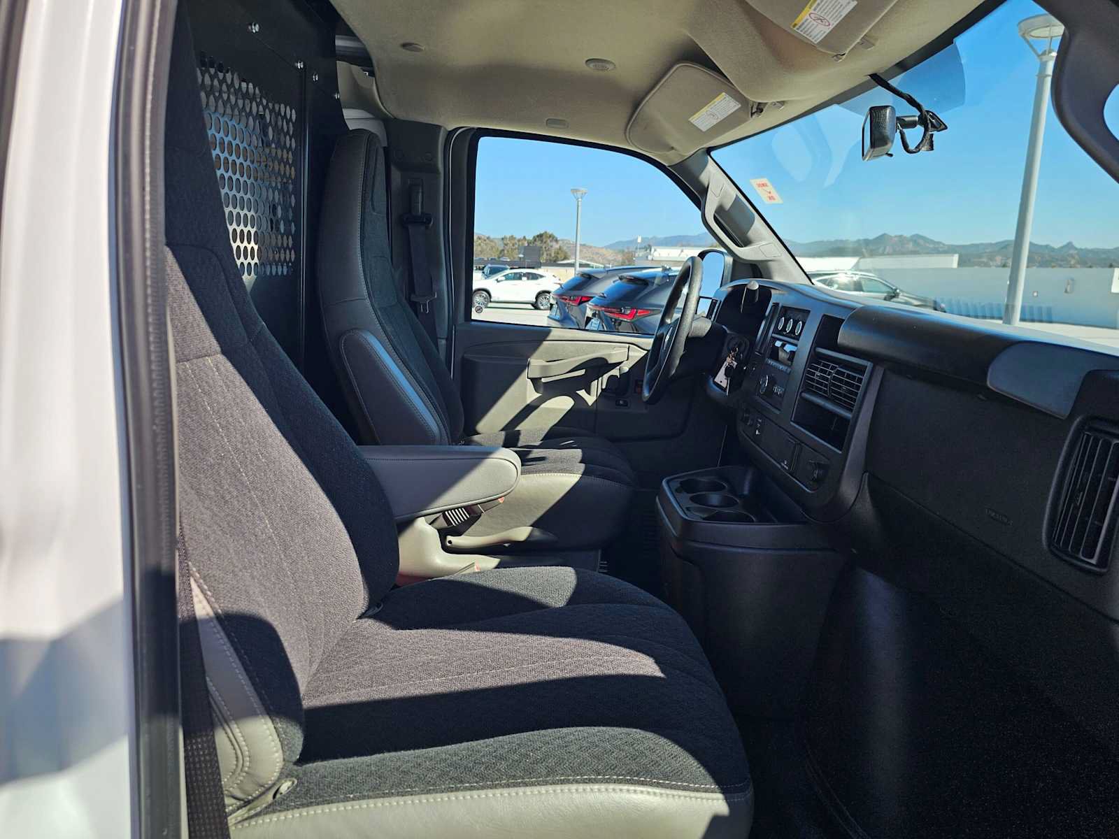 Used 2025 Chevrolet Express 2500 w/ Driver Convenience Package RWD image 10