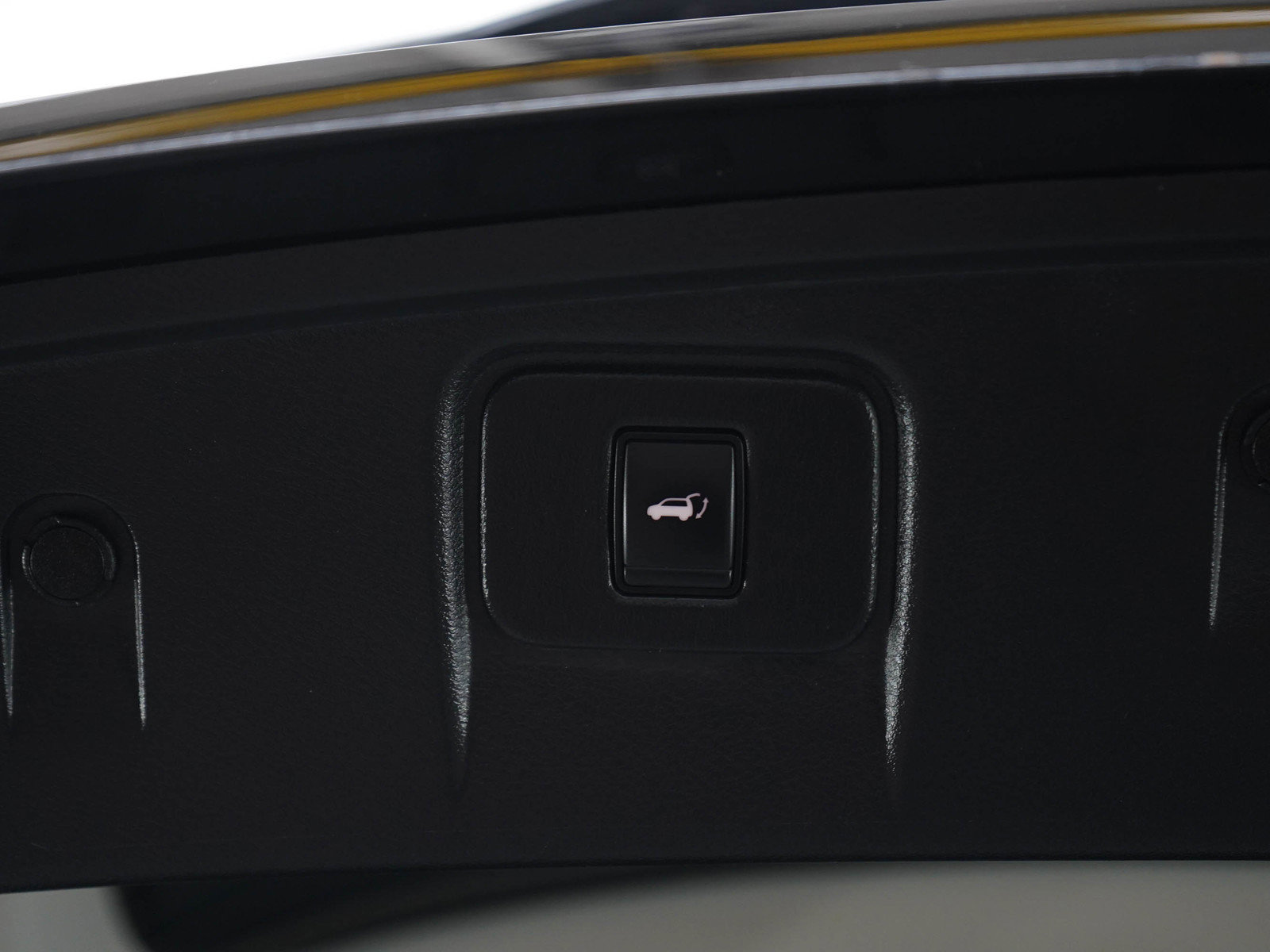 Used 2020 Nissan Murano SL w/ Cargo Package AWD/4WD image 17