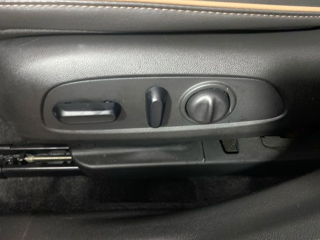 Used 2024 Buick Envista Avenir image 12