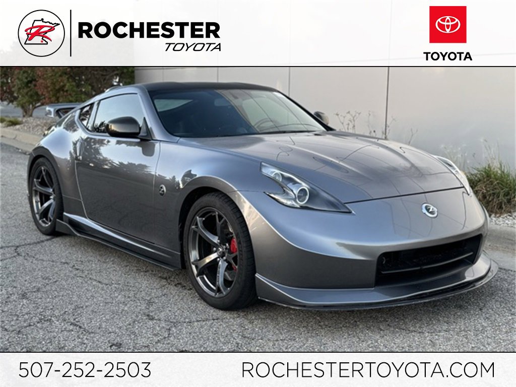 Used 2013 Nissan 370Z NISMO image 1
