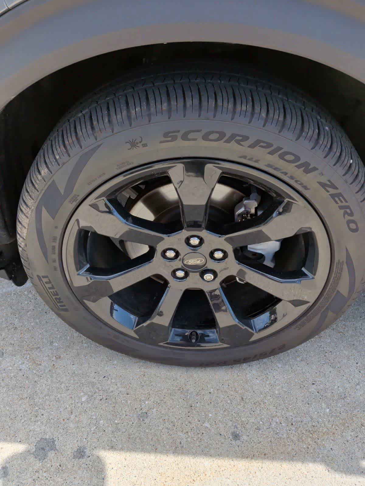 Used 2022 Ford Explorer ST-Line AWD/4WD image 9