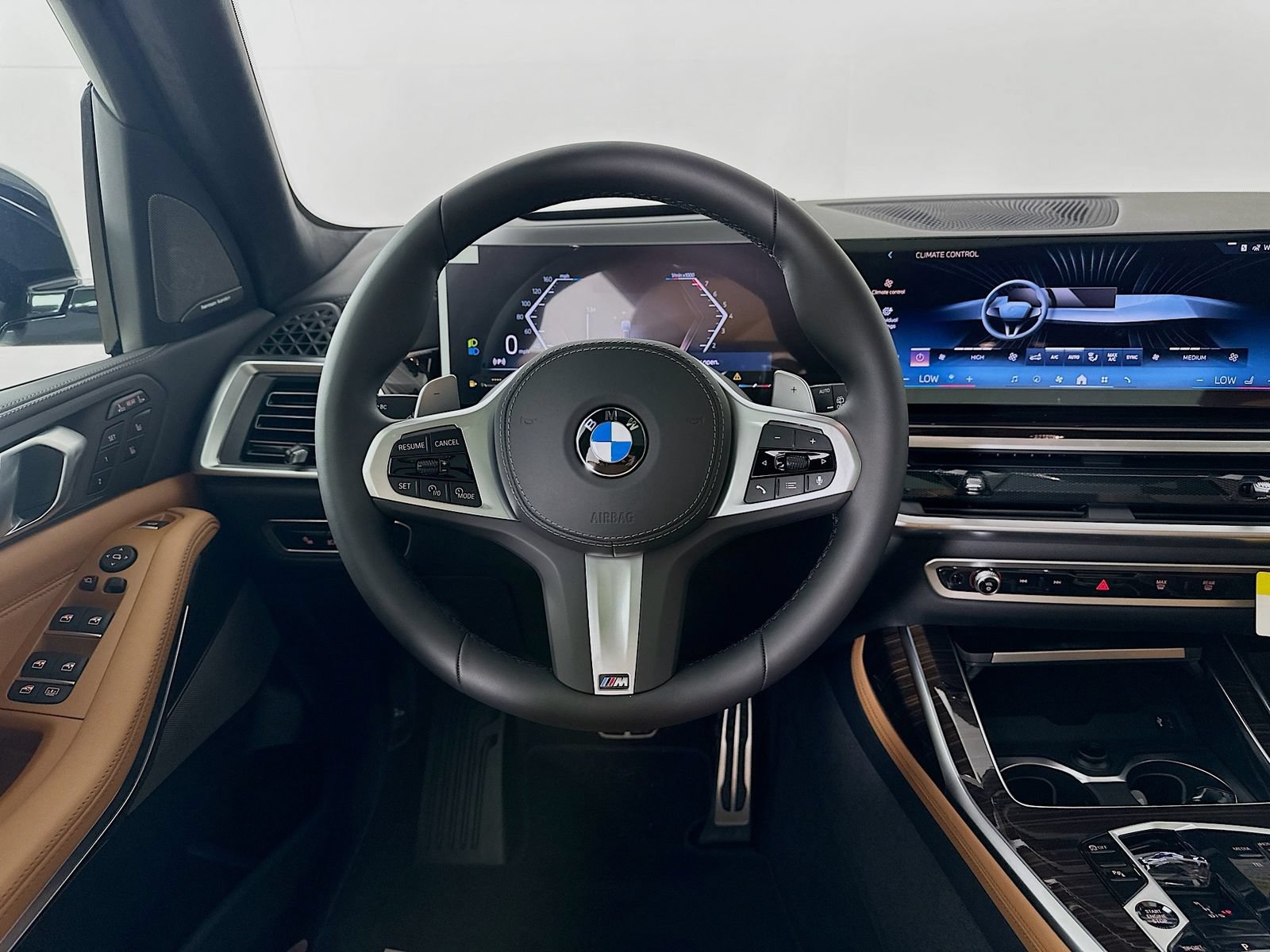 New 2027 BMW X7 xDrive40i w/ Executive Package AWD/4WD image 15