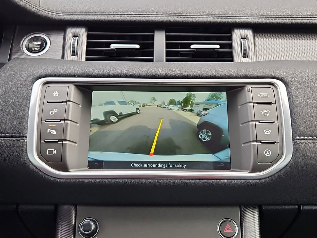 Used 2019 Land Rover Range Rover Evoque image 18