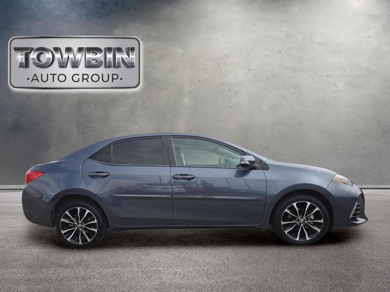 Used 2018 Toyota Corolla XSE w/ Carpet Mat Package (TMS) FWD image 3