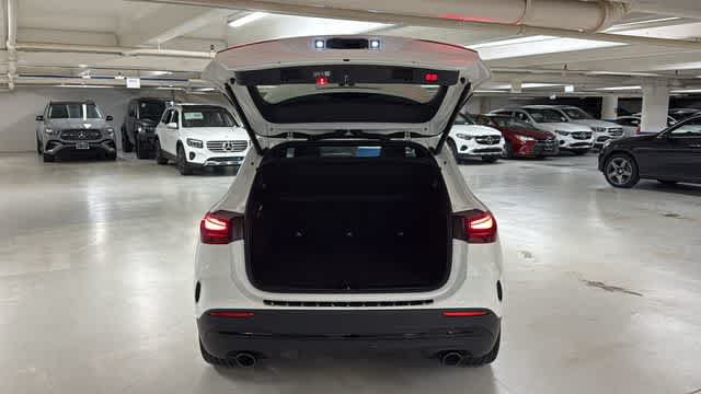 Certified 2026 Mercedes-Benz GLA 35 AMG 4MATIC image 32