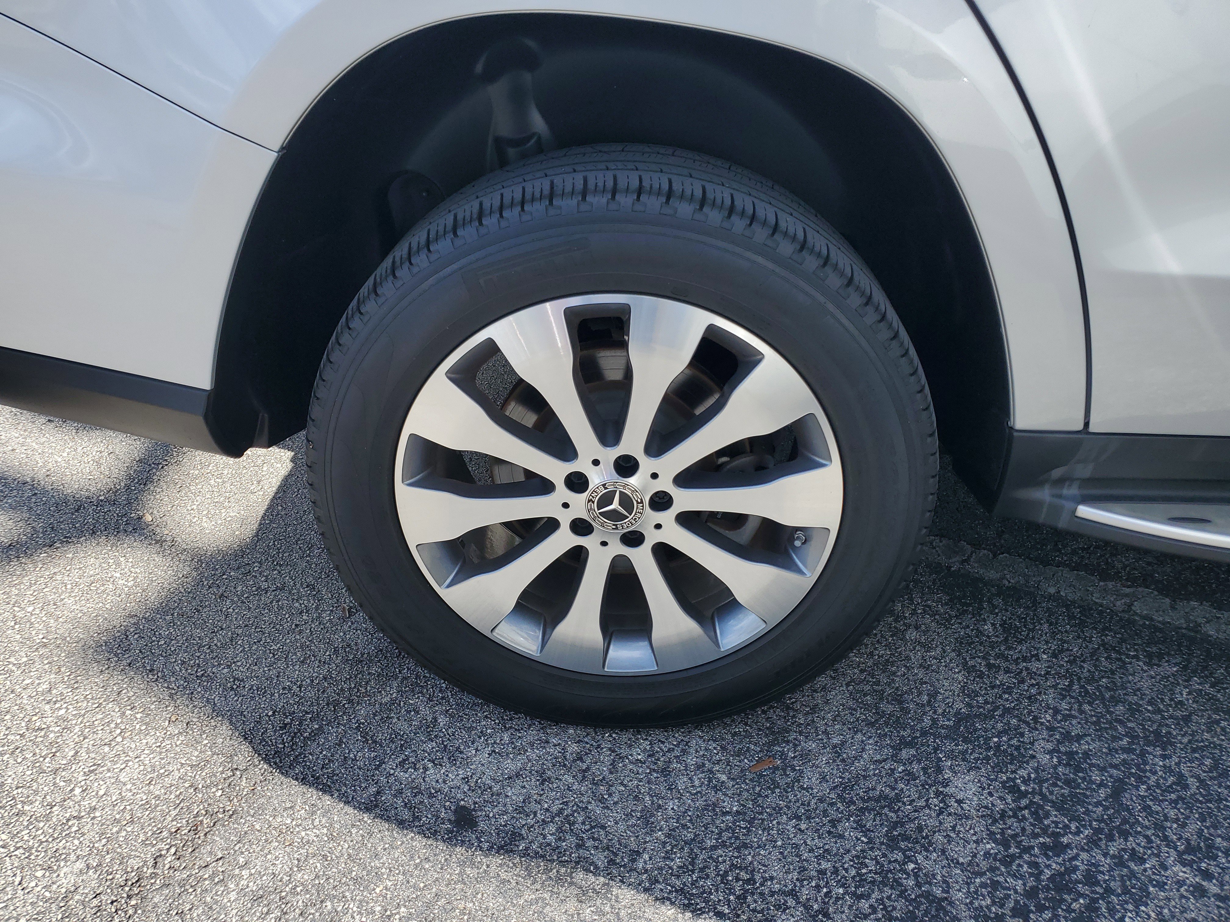 Used 2019 Mercedes-Benz GLS 450 4MATIC image 7