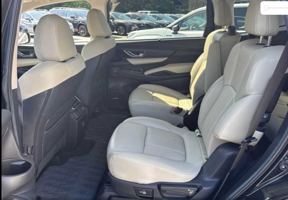 Used 2023 Subaru Ascent Limited w/ Technology Package AWD/4WD image 4