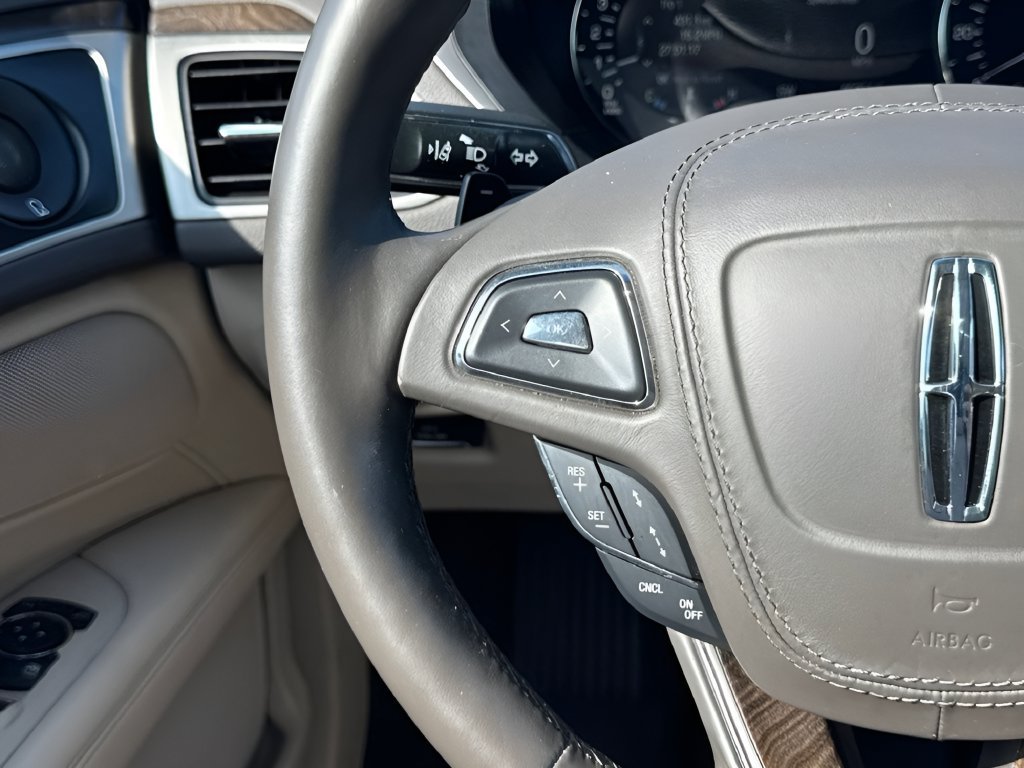 Used 2019 Lincoln MKZ Reserve AWD/4WD image 15