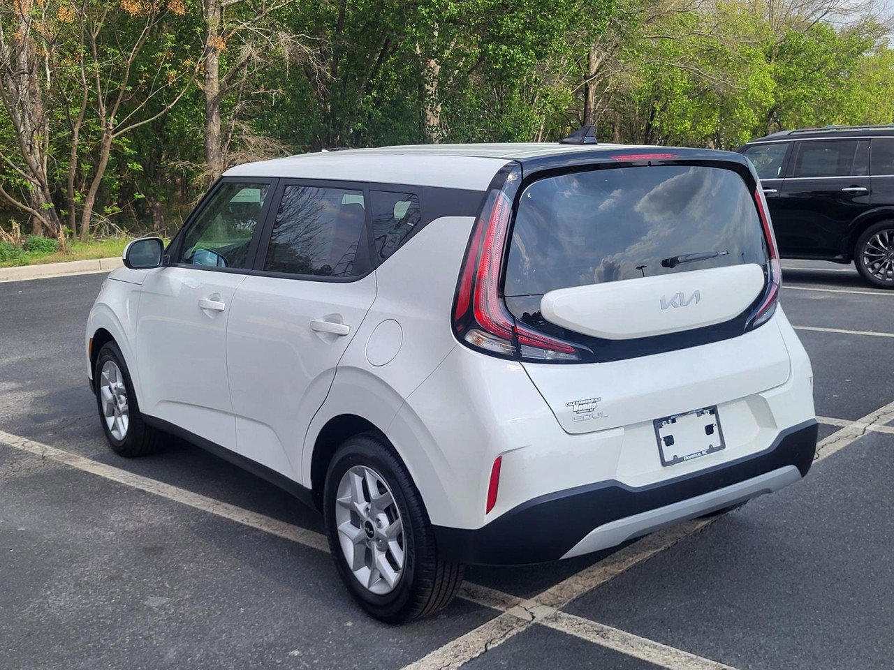 Used 2025 Kia Soul LX w/ LX Technology Package image 5