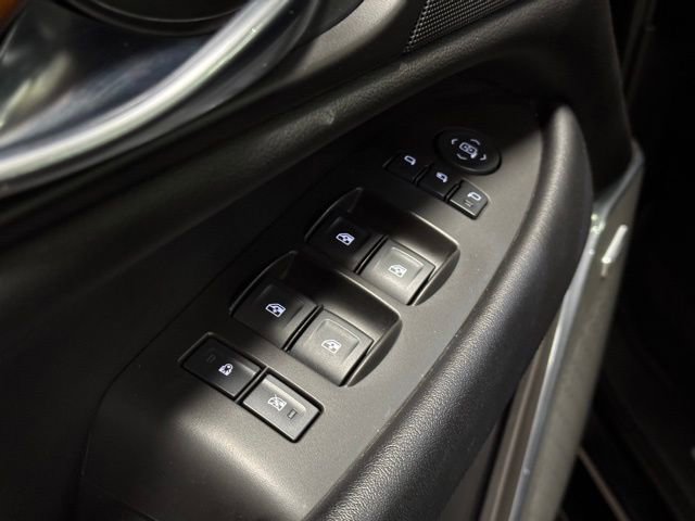 Used 2016 Cadillac Escalade Premium AWD/4WD image 15