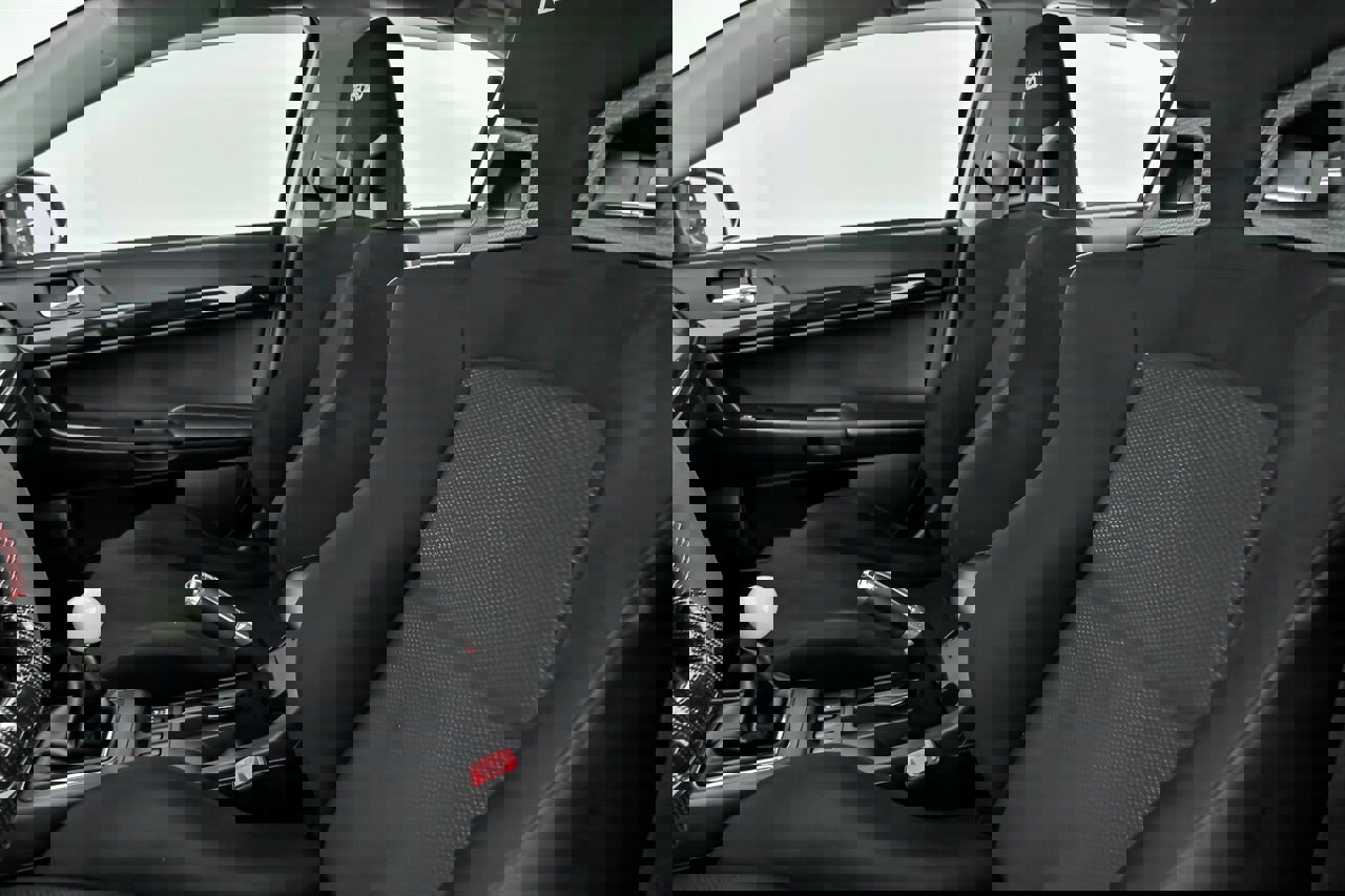 Used 2014 Mitsubishi Lancer Evolution GSR image 21