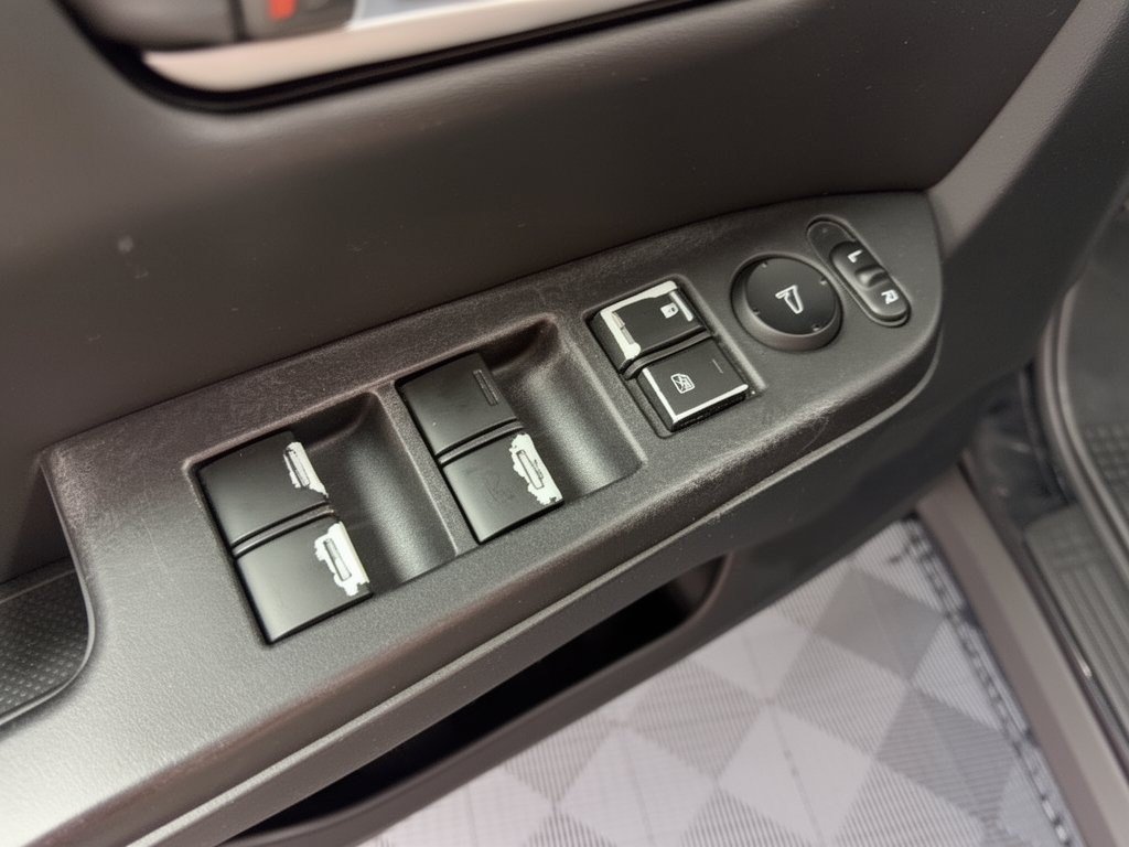 Used 2012 Honda Pilot Touring image 15