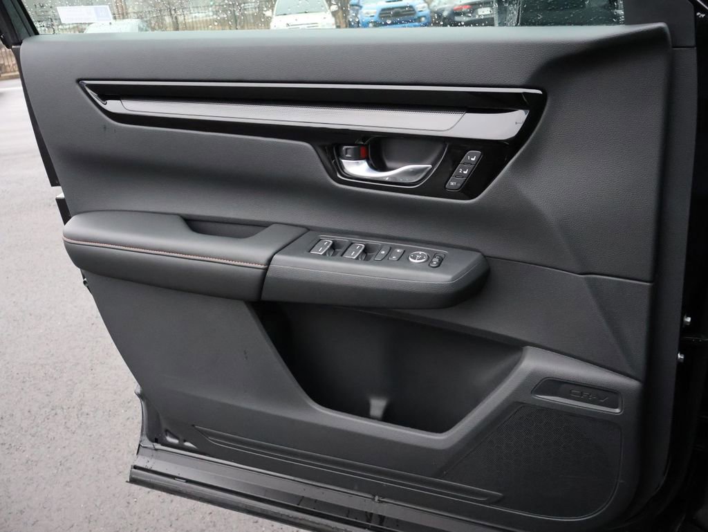 Certified 2026 Honda CR-V Sport Touring image 32