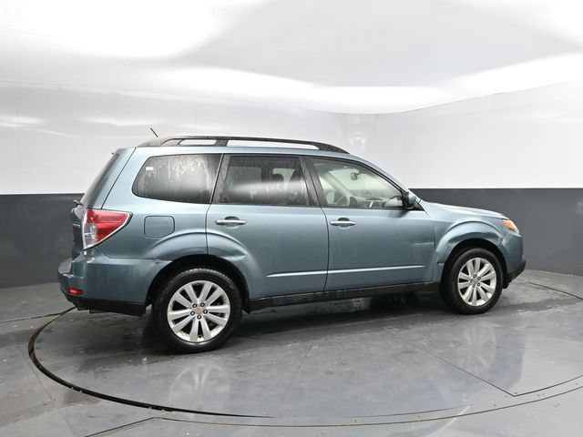 Used 2012 Subaru Forester 2.5X Premium AWD/4WD image 2