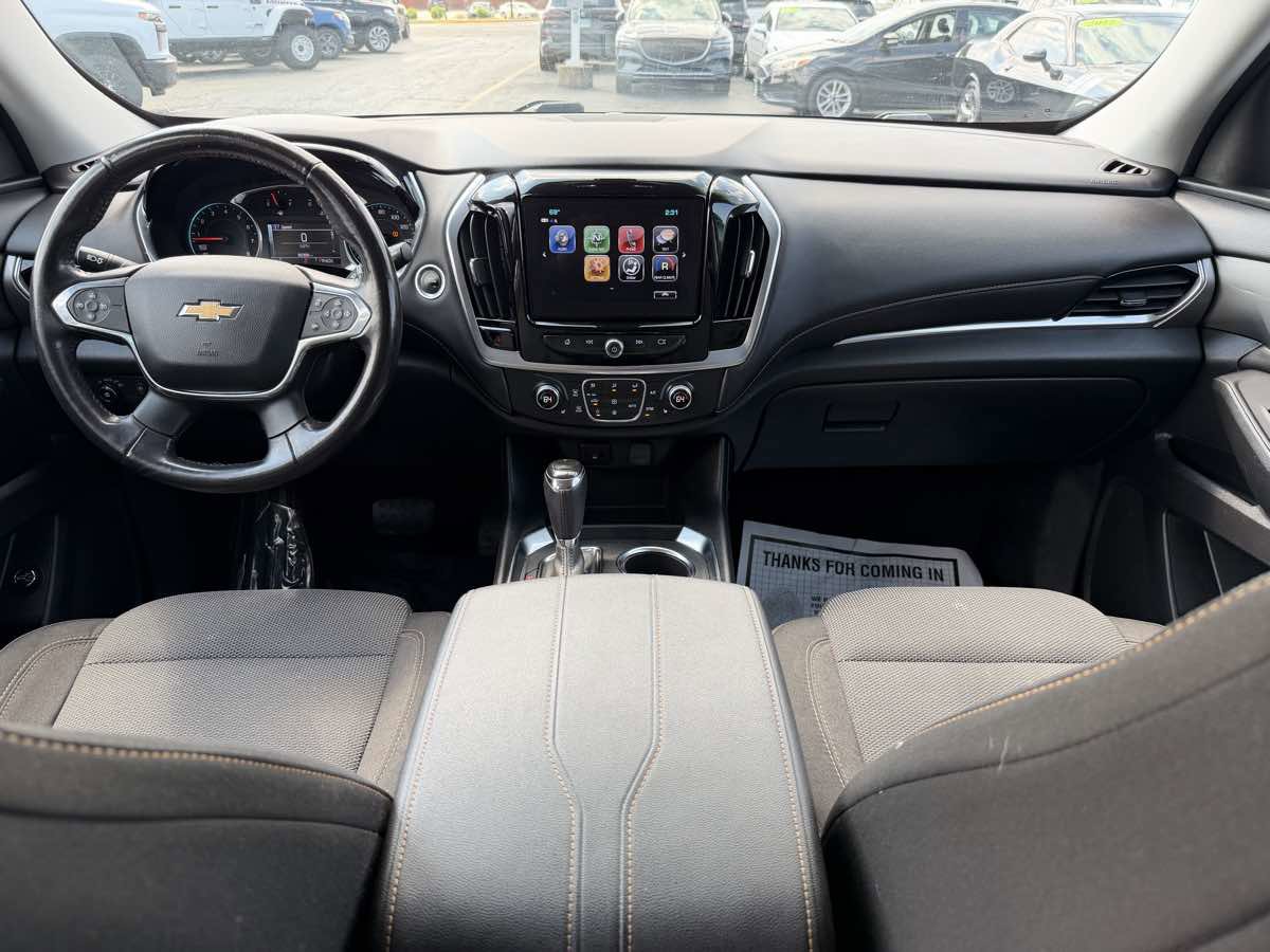 Used 2019 Chevrolet Traverse LT FWD image 7