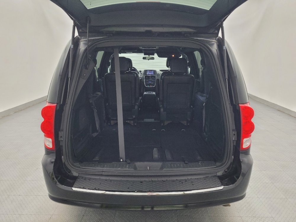 Used 2015 Dodge Grand Caravan R/T FWD image 29