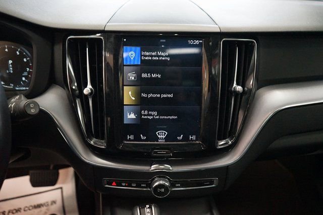 Used 2020 Volvo XC60 T5 Momentum image 7