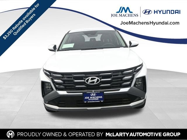 New 2026 Hyundai Tucson Blue SE image 3