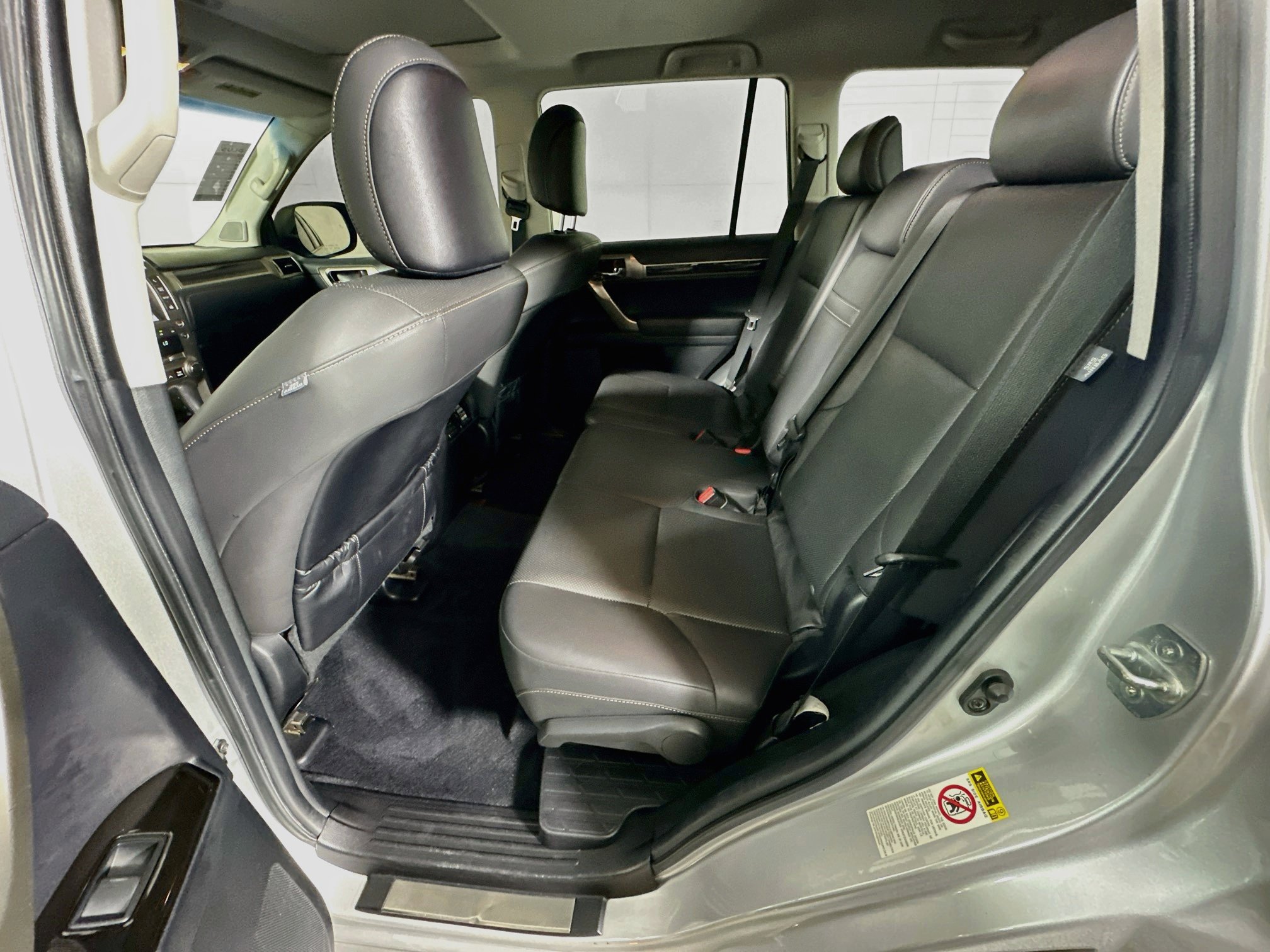 Used 2016 Lexus GX 460 w/ Navigation Package AWD/4WD image 26