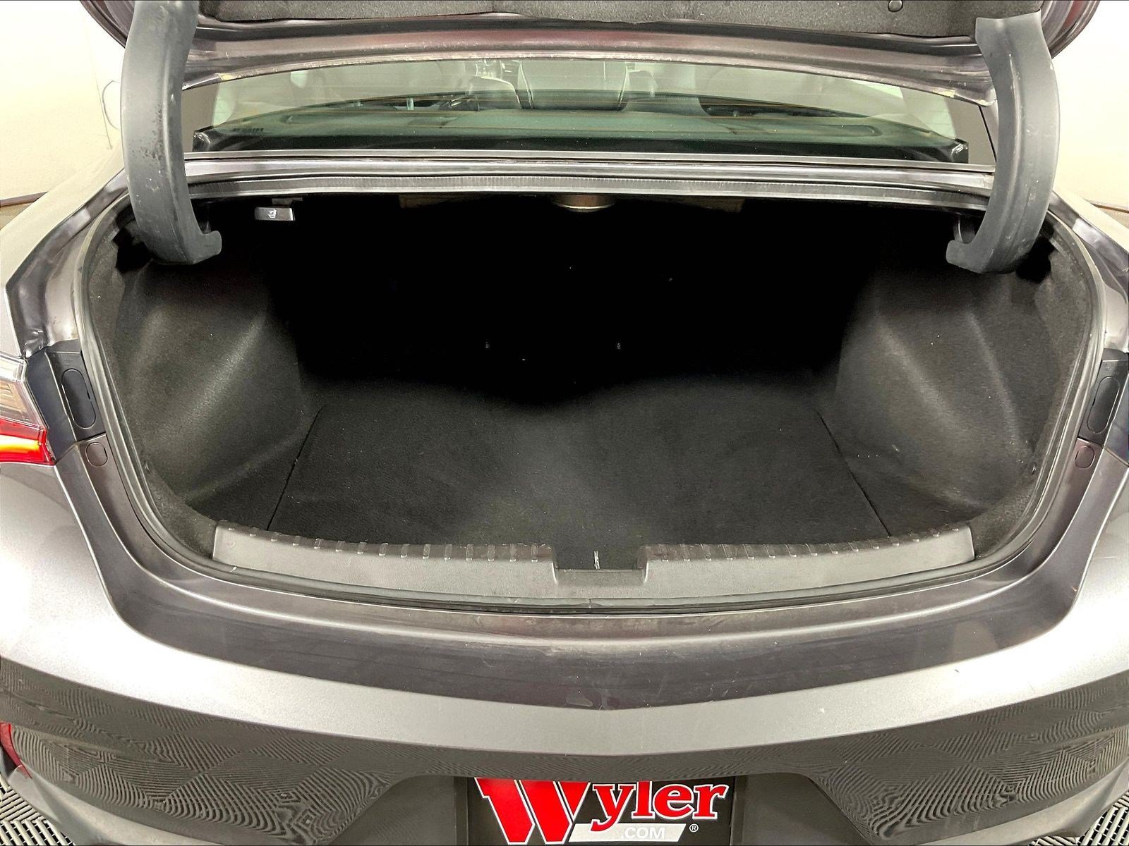 Used 2019 Acura ILX FWD image 38