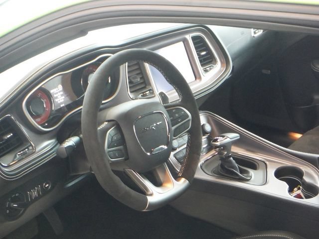 Used 2023 Dodge Challenger SRT Hellcat RWD image 3