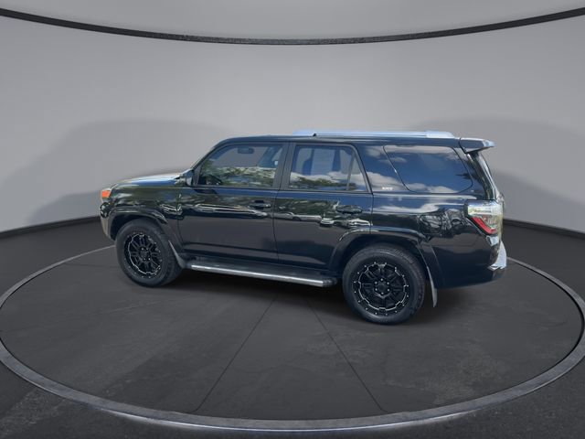 Used 2018 Toyota 4Runner SR5 Premium image 10