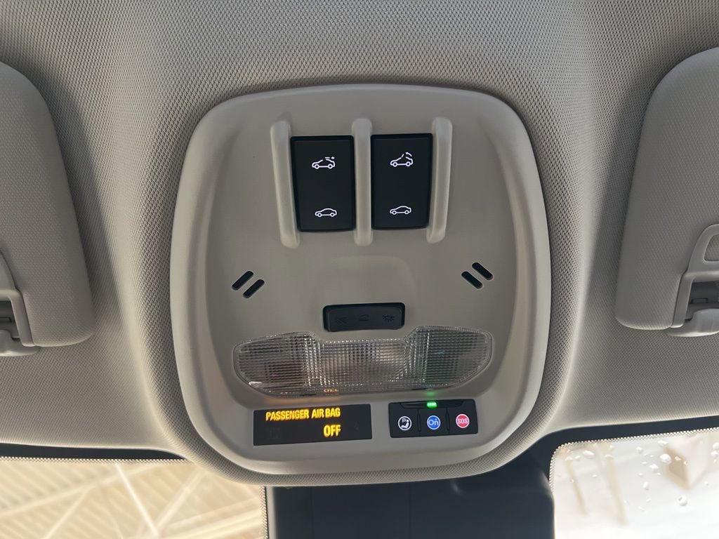 New 2026 Chevrolet Trax LT w/ Sunroof Package image 22