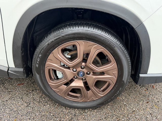 Certified 2025 Subaru Ascent Bronze Edition AWD/4WD image 21
