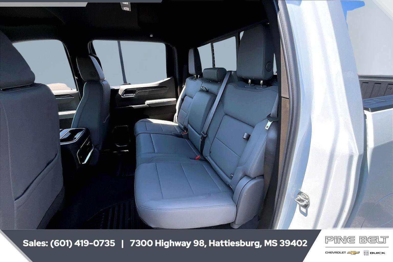 New 2026 Chevrolet Silverado 1500 LTZ w/ Z71 Off-Road Package image 20