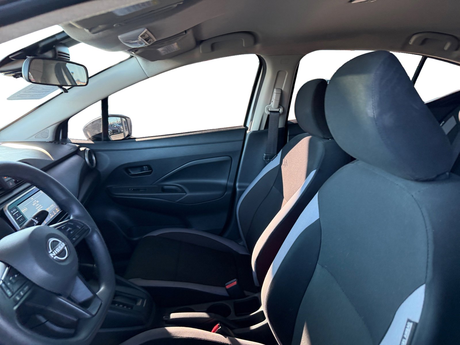 Used 2025 Nissan Versa S w/ S Plus Package image 10