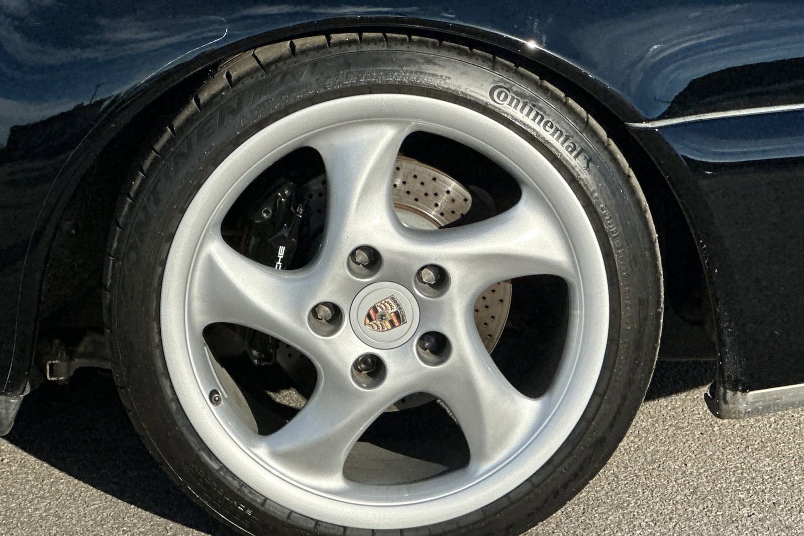 Used 1998 Porsche 911 Carrera S image 39