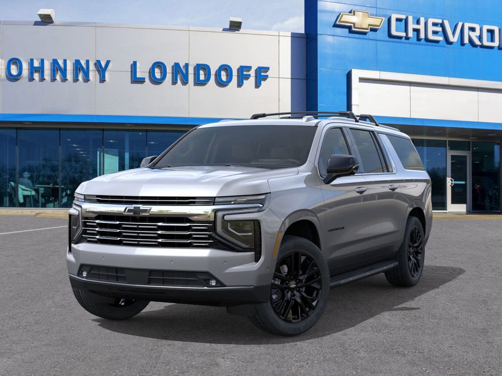 New 2025 Chevrolet Suburban Premier image 6