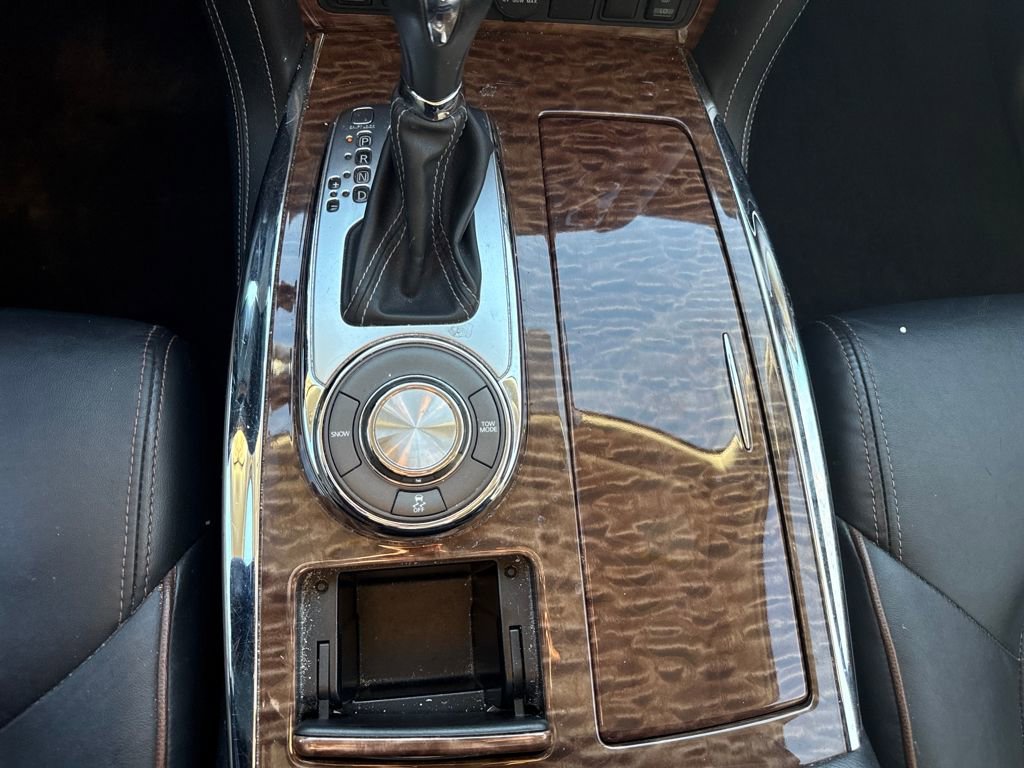 Used 2020 Nissan Armada SL w/ Premium Package image 21
