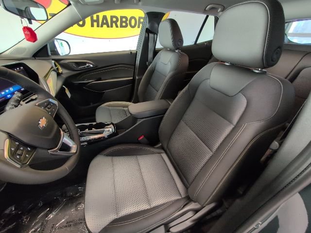 New 2026 Chevrolet Trax LT w/ LT Convenience Package FWD image 11