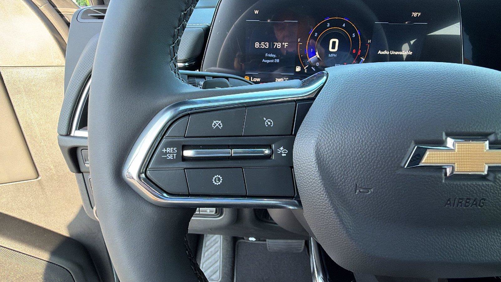 New 2026 Chevrolet Suburban Premier AWD/4WD image 26