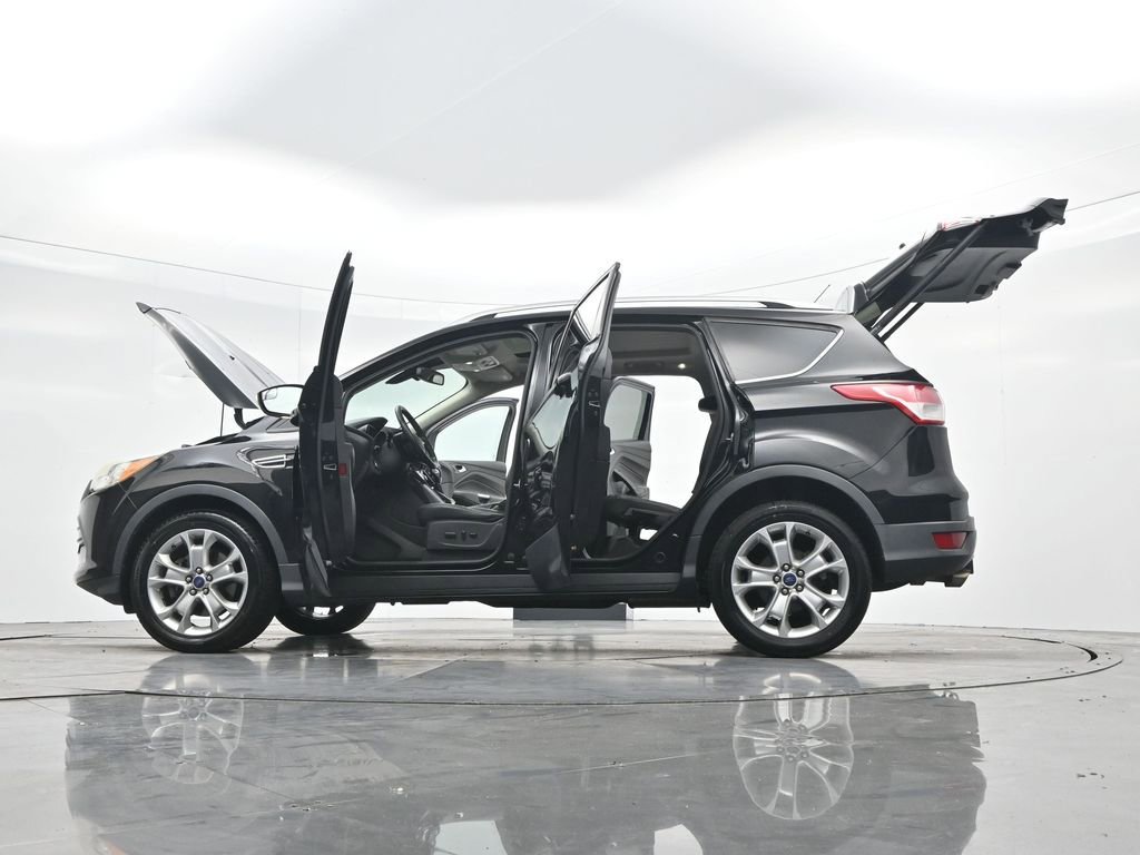 Used 2016 Ford Escape Titanium image 47