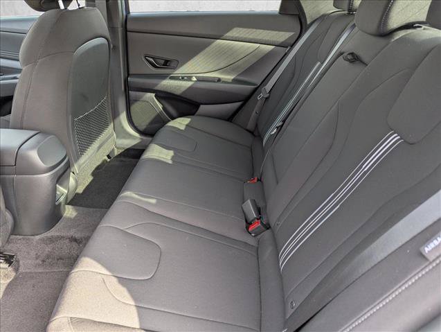 Certified 2026 Hyundai Elantra SEL Sport Premium FWD image 25