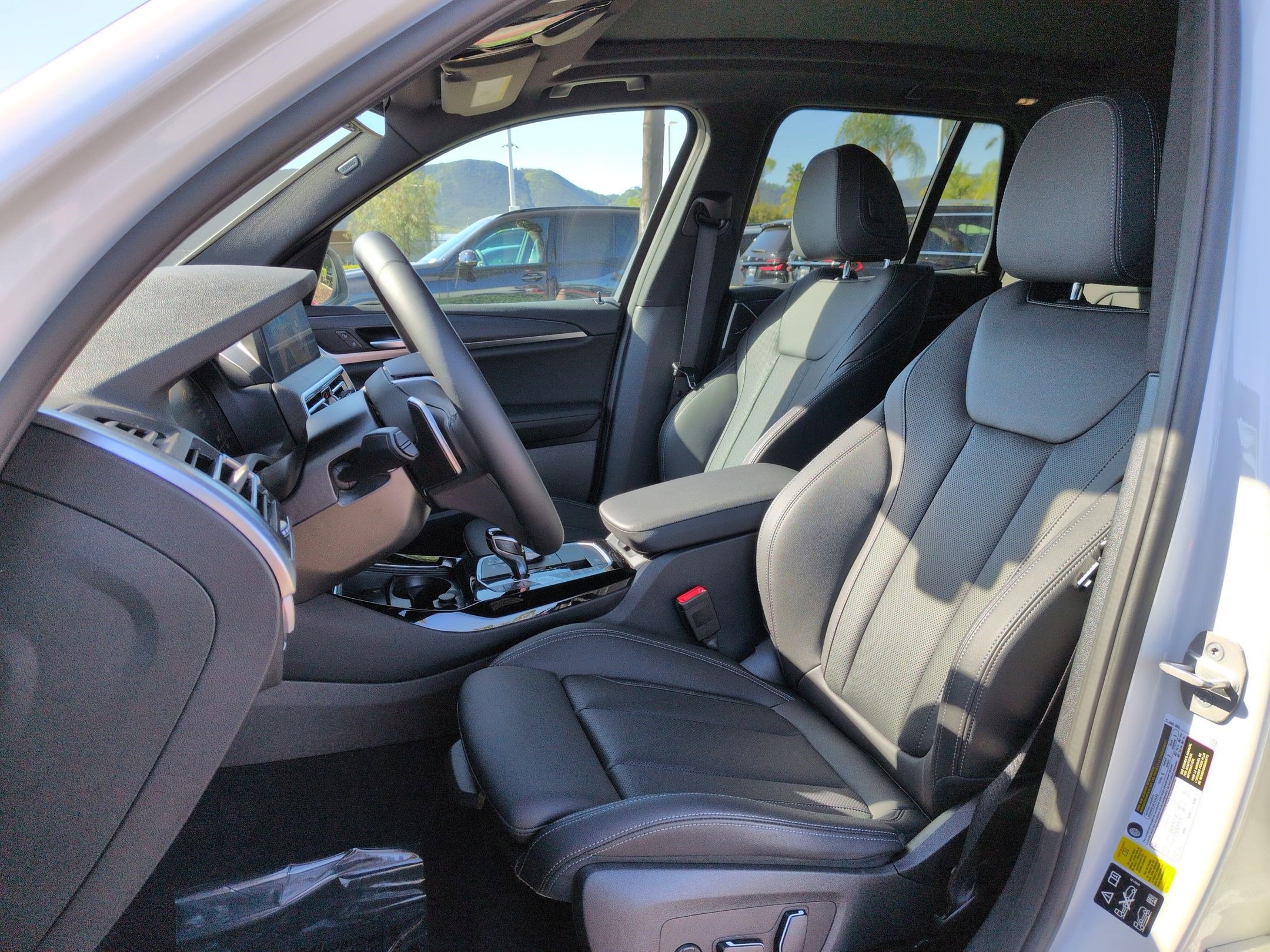 Certified 2024 BMW X3 xDrive30i w/ Convenience Package image 16