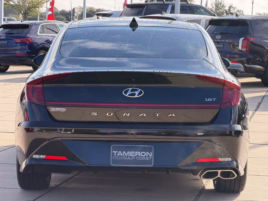 Used 2023 Hyundai Sonata SEL Plus w/ Preferred Accessory Package FWD image 3